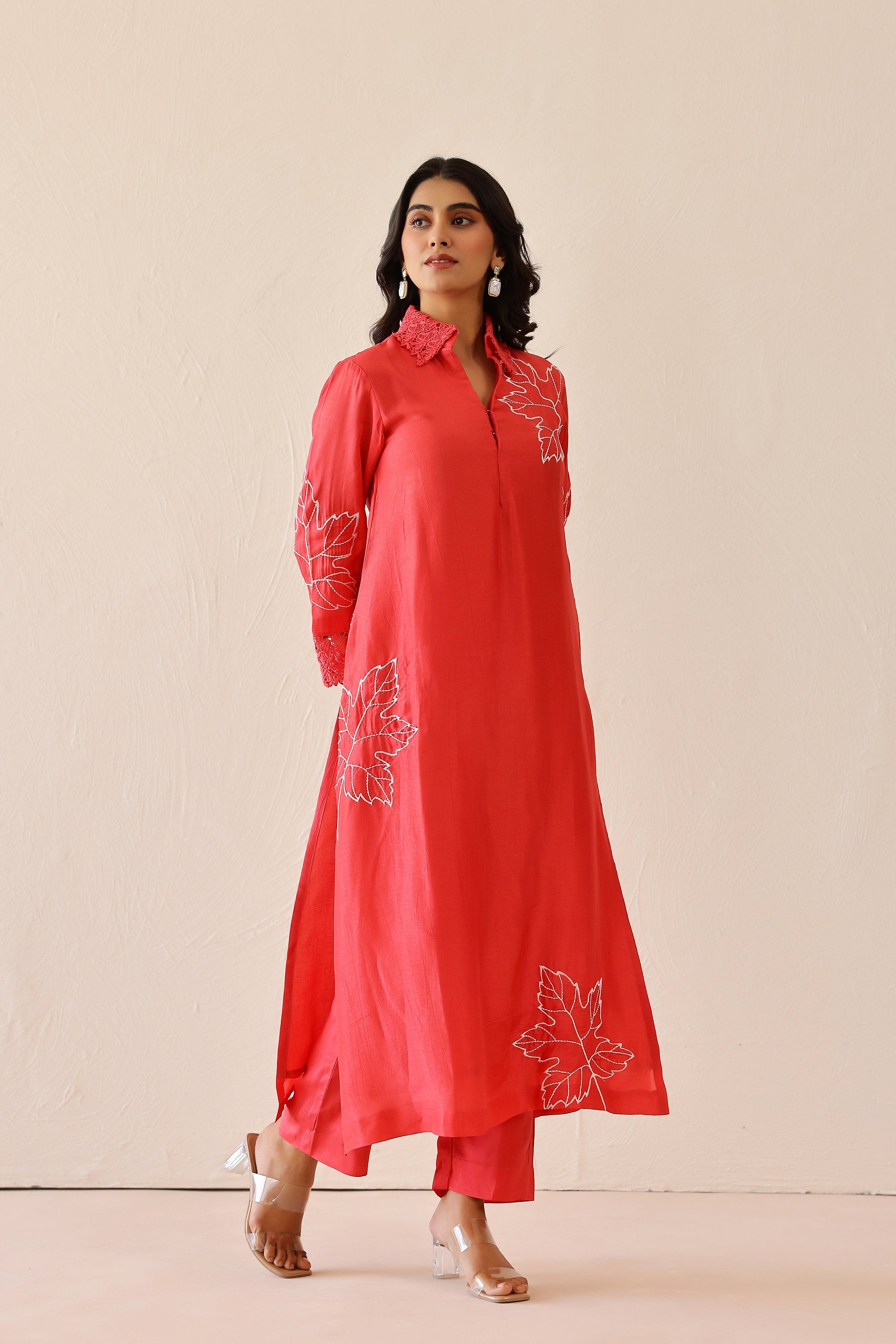 Shantoon Female Red Tunic Set