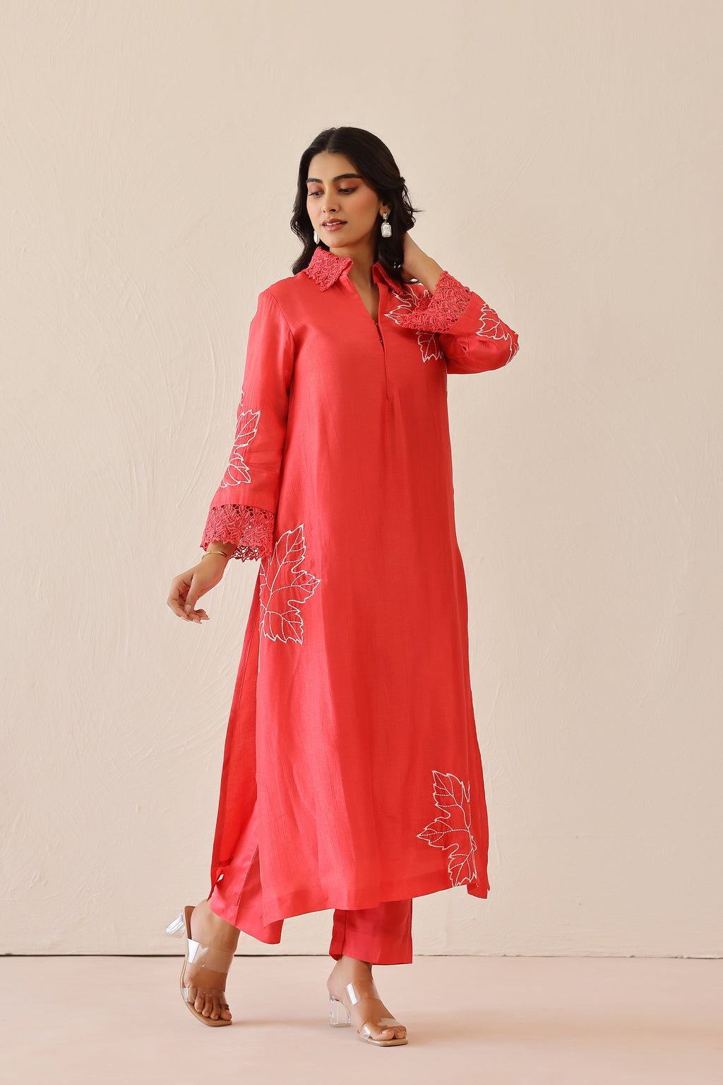 Shantoon Female Red Tunic Set