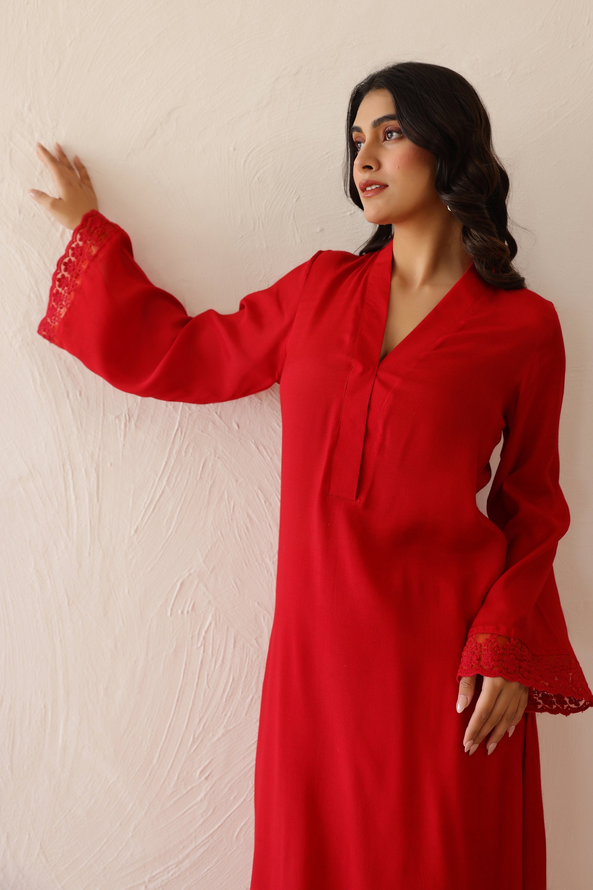 Shantoon Female Red Tunic Set