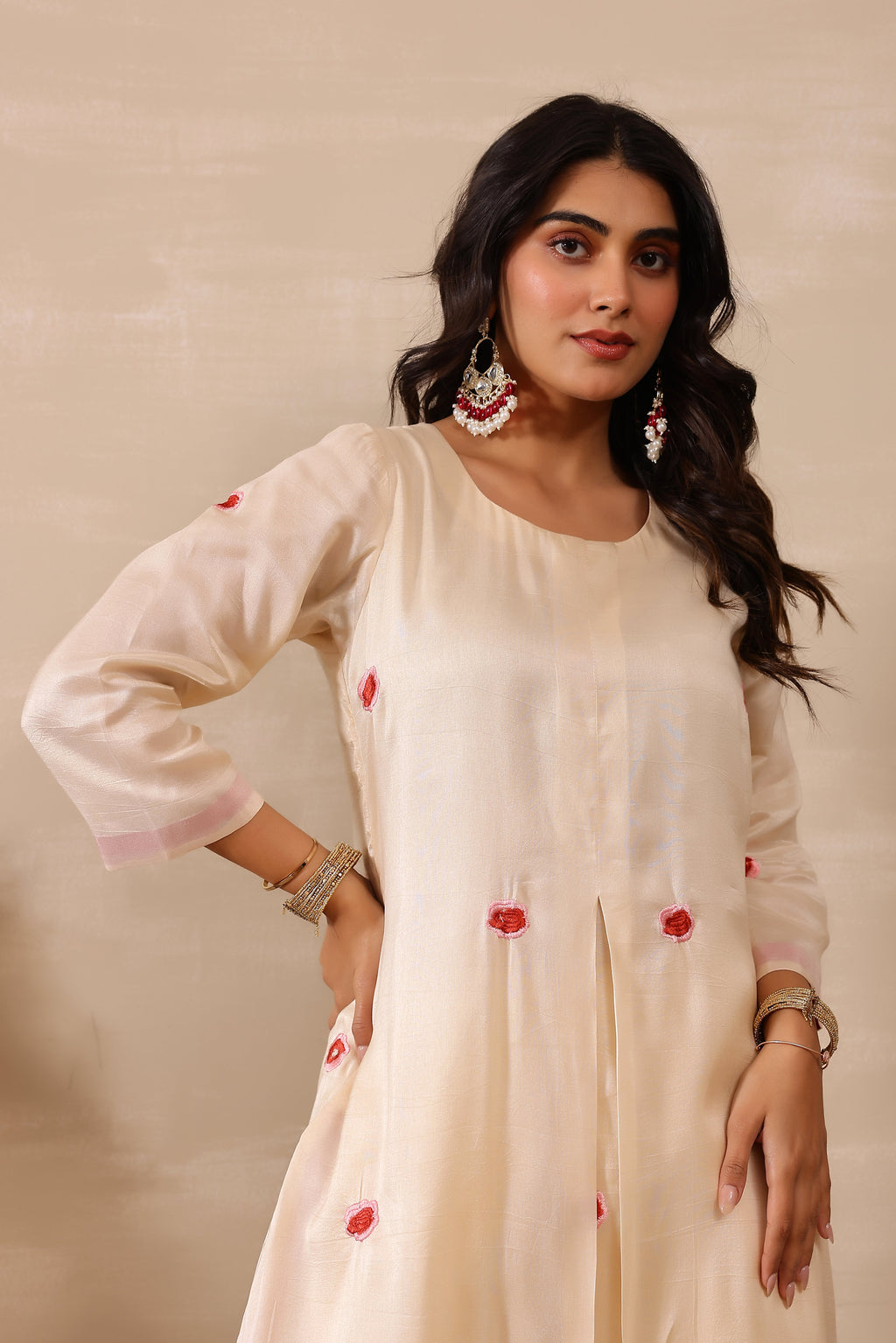 Silk Female Off white Tunic Set