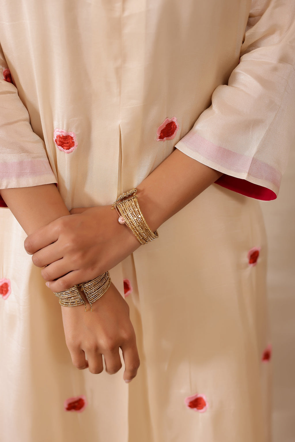 Silk Female Off white Tunic Set