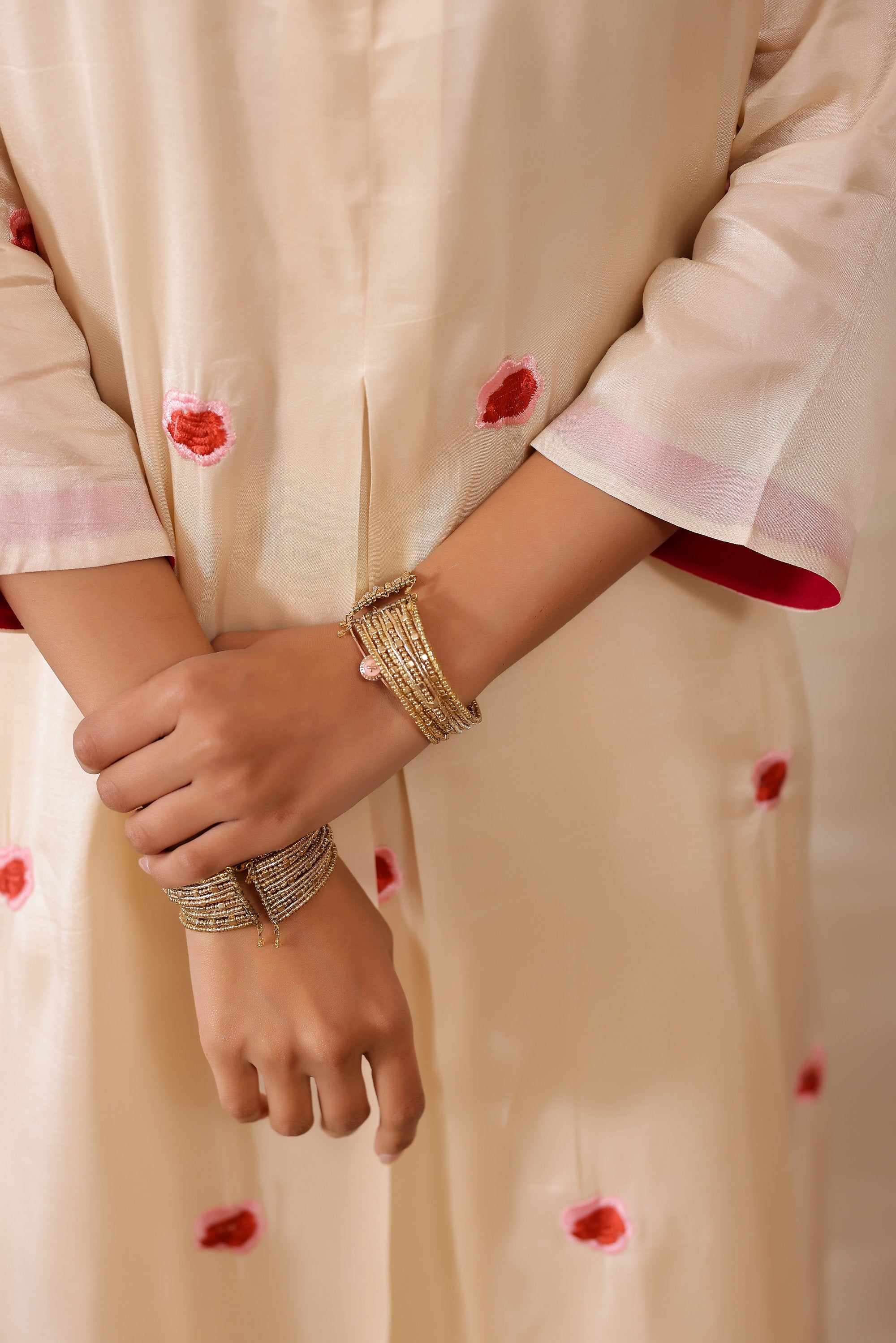 Silk Female Off white Tunic Set
