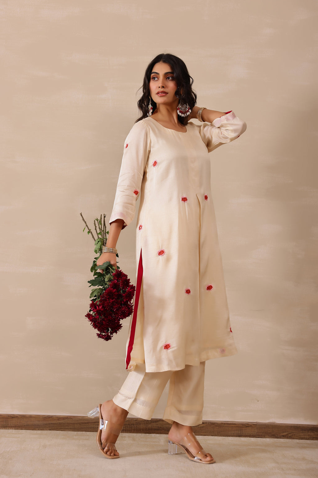 Silk Female Off white Tunic Set
