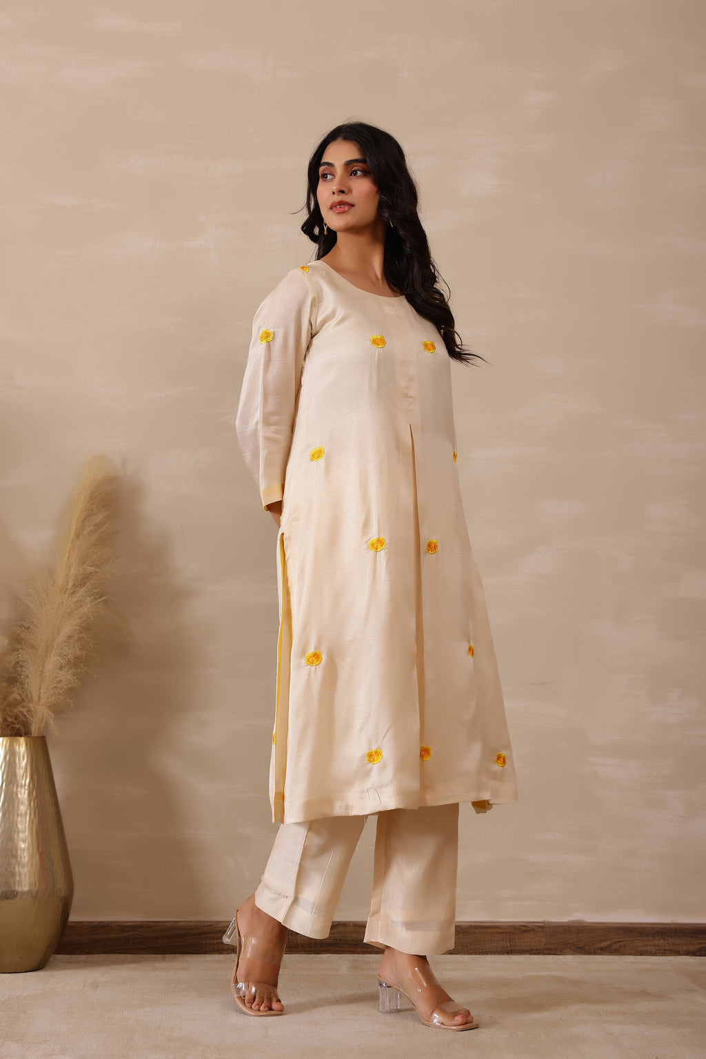 Silk Female Off white Tunic Set