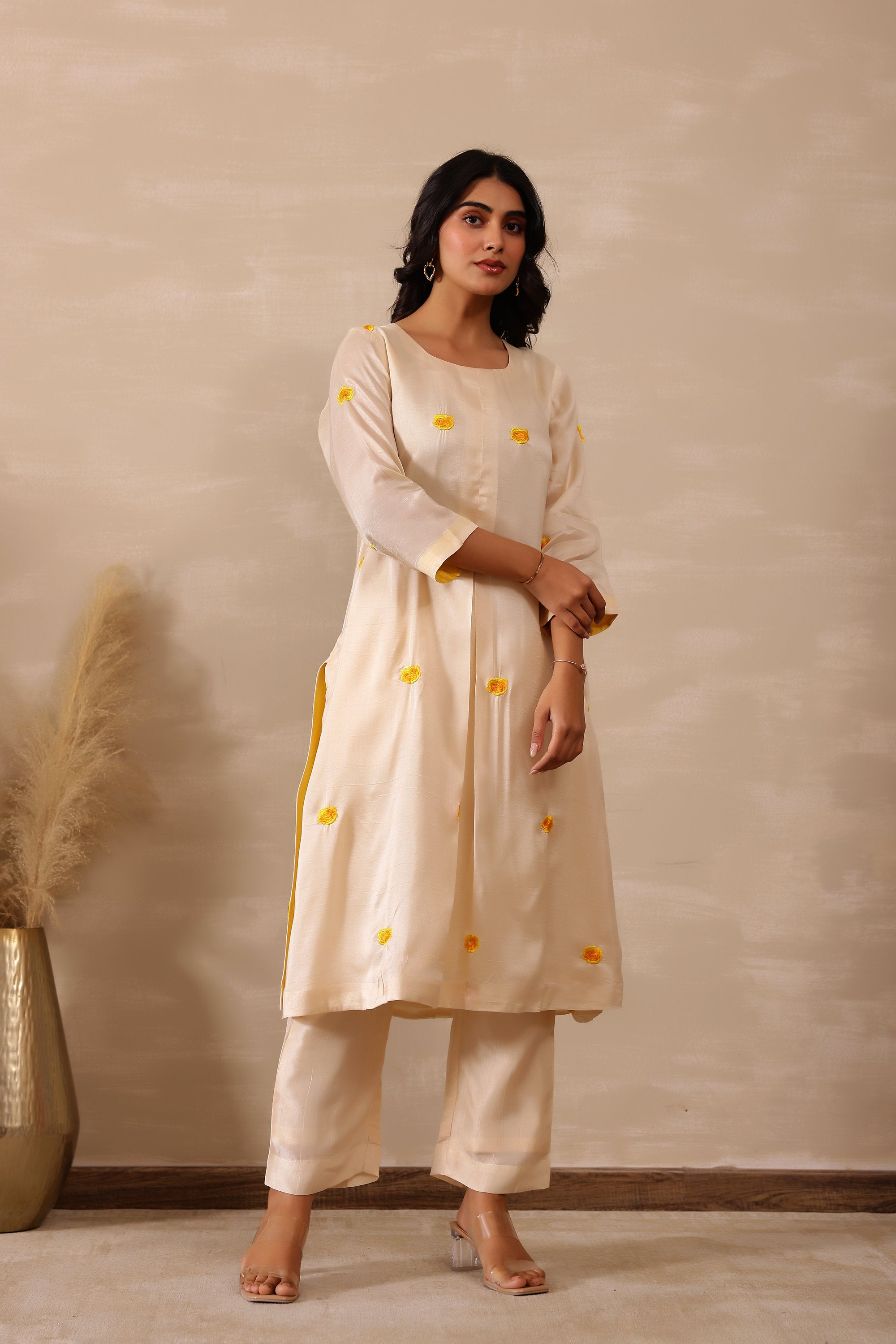 Silk Female Off white Tunic Set