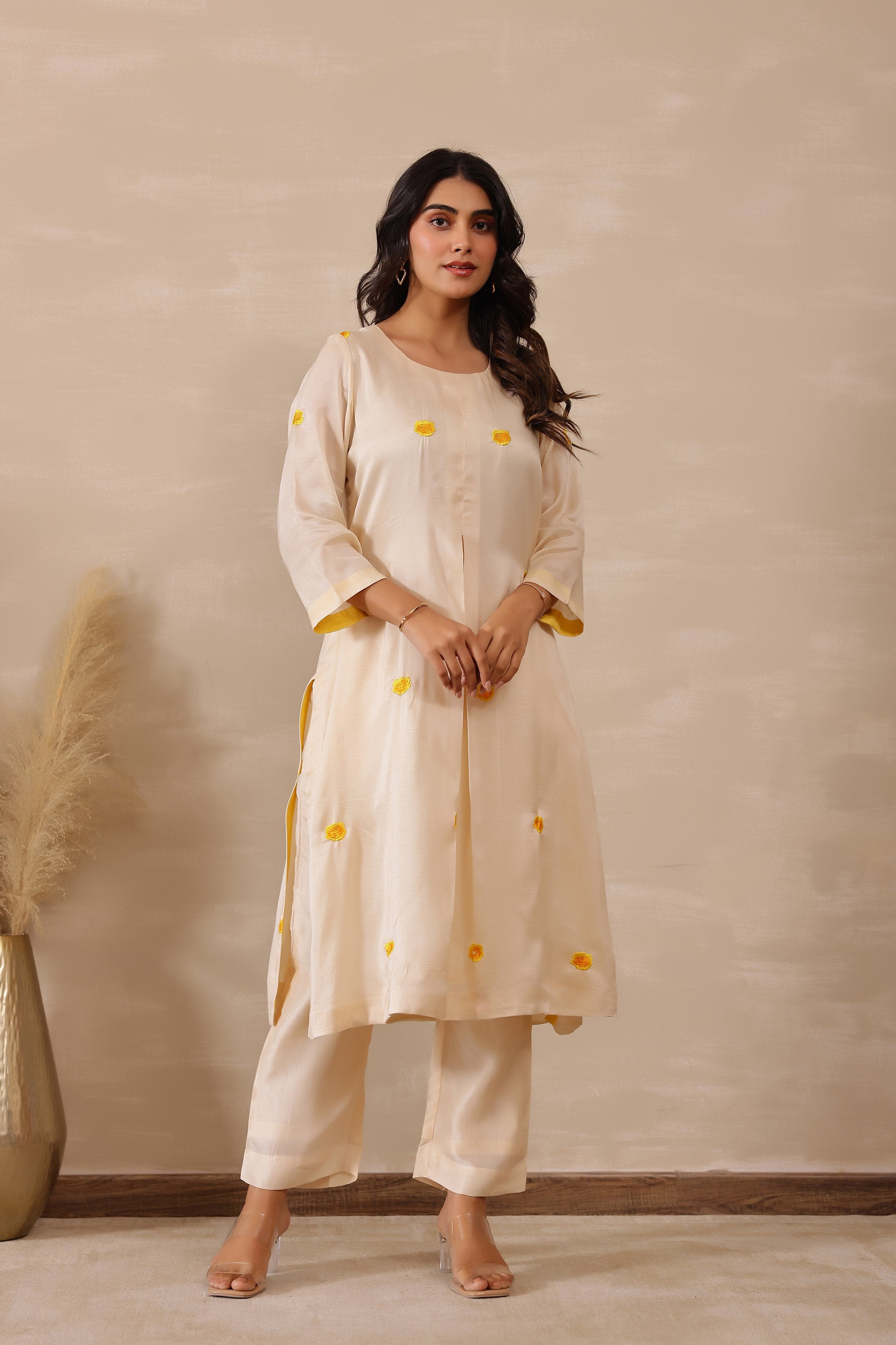 Silk Female Off white Tunic Set