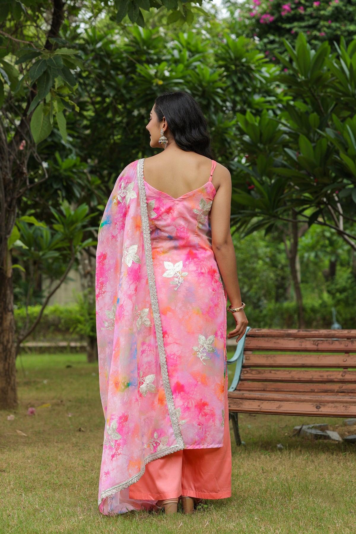 Pink Georgette Floral Embroidered Kurta Pant Set Of 3