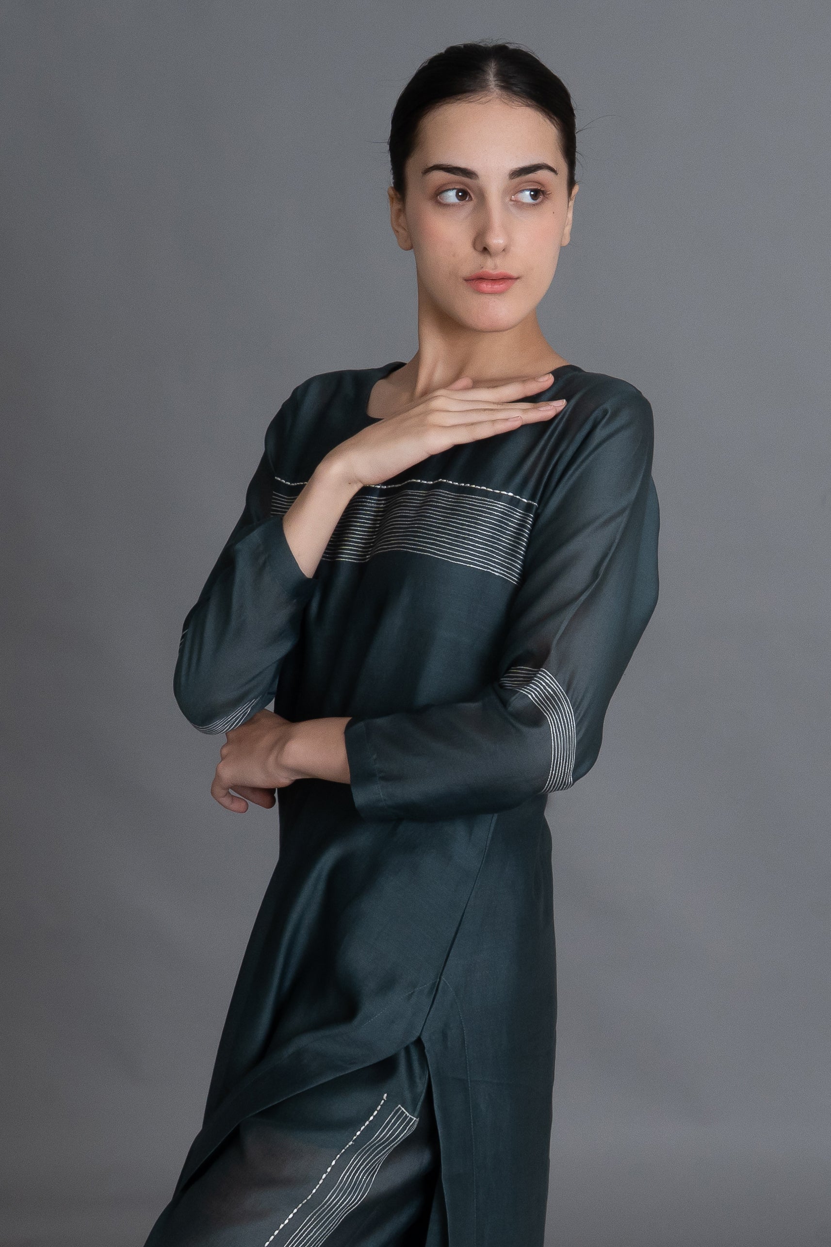 E-Mint Embroidery Dress with Embroidried Bottom
