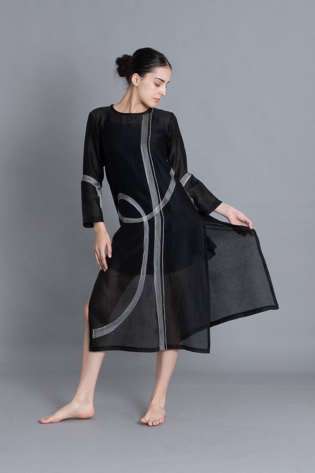 Khat Pantone Embroidered Dress