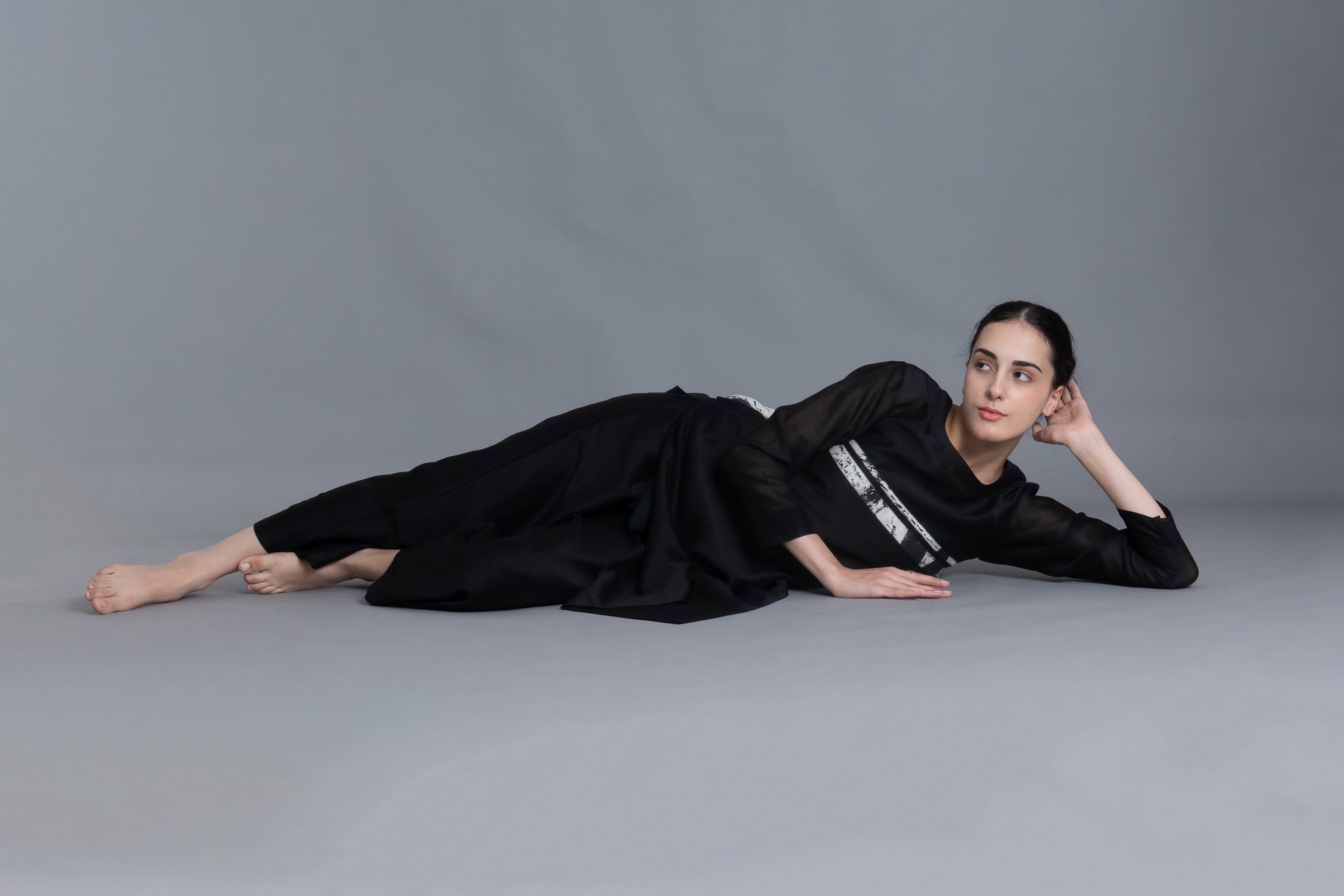 Black Textured Pleated Dress Co-ord