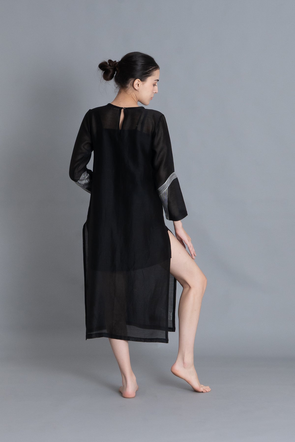 Khat Pantone Embroidered Dress