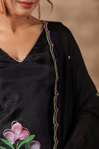 Black Organza Brush Print Stright Kurta Set With Embroidery Duptta Set Of 3