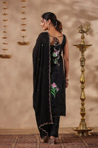 Black Organza Brush Print Stright Kurta Set With Embroidery Duptta Set Of 3