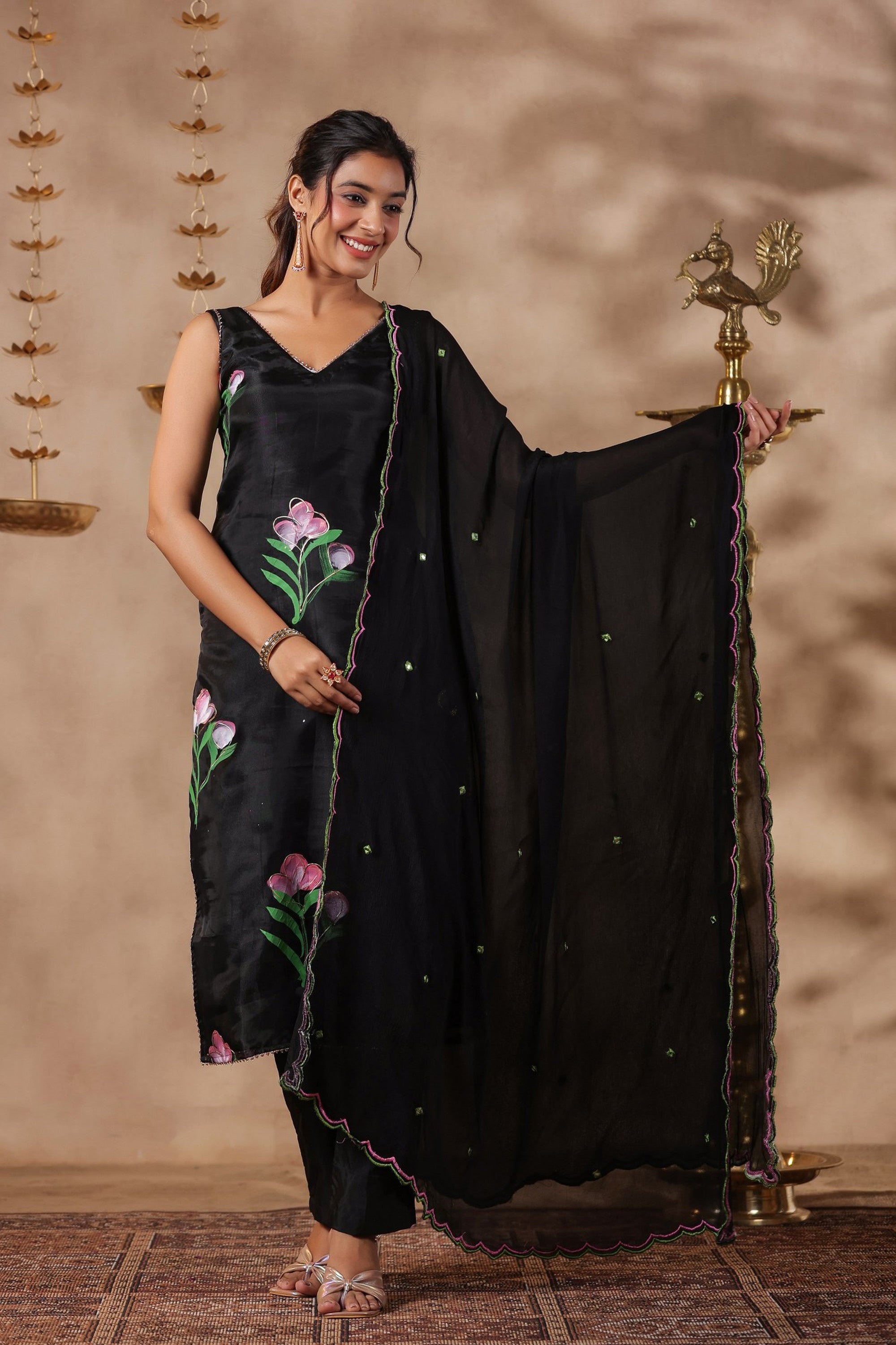 Black Organza Brush Print Stright Kurta Set With Embroidery Duptta Set Of 3