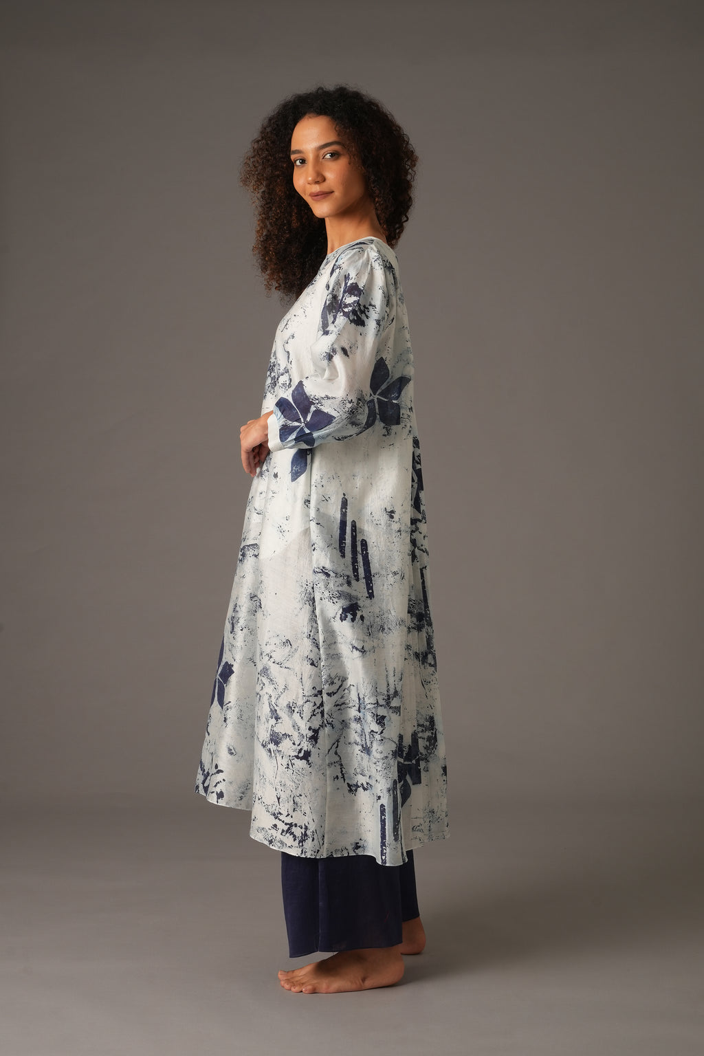 Texcher Print Round Neck Back Pleated Dress with pant & Scarff