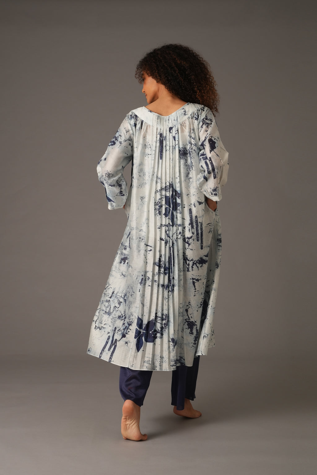 Texcher Print Round Neck Back Pleated Dress with pant & Scarff