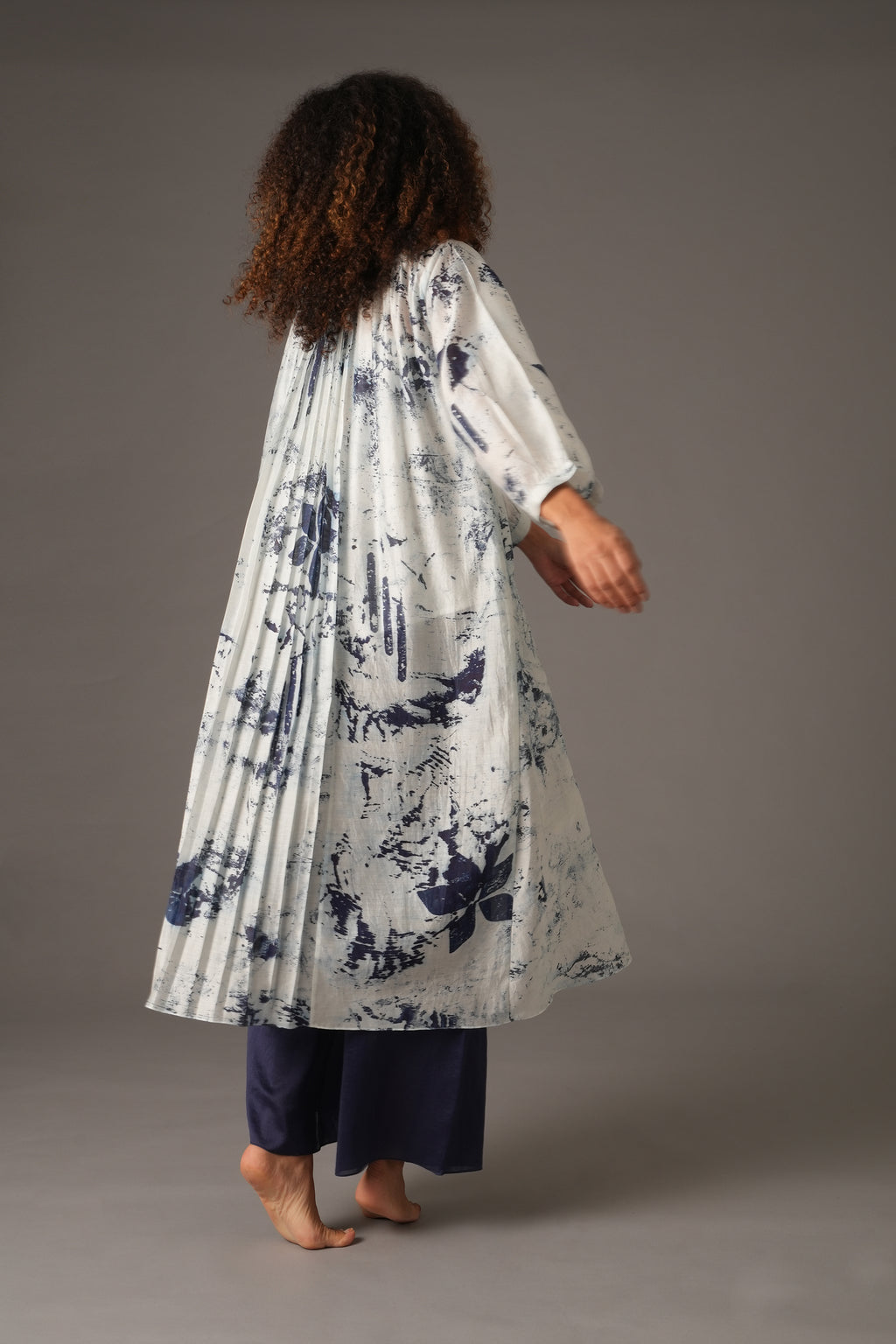 Texcher Print Round Neck Back Pleated Dress with pant & Scarff
