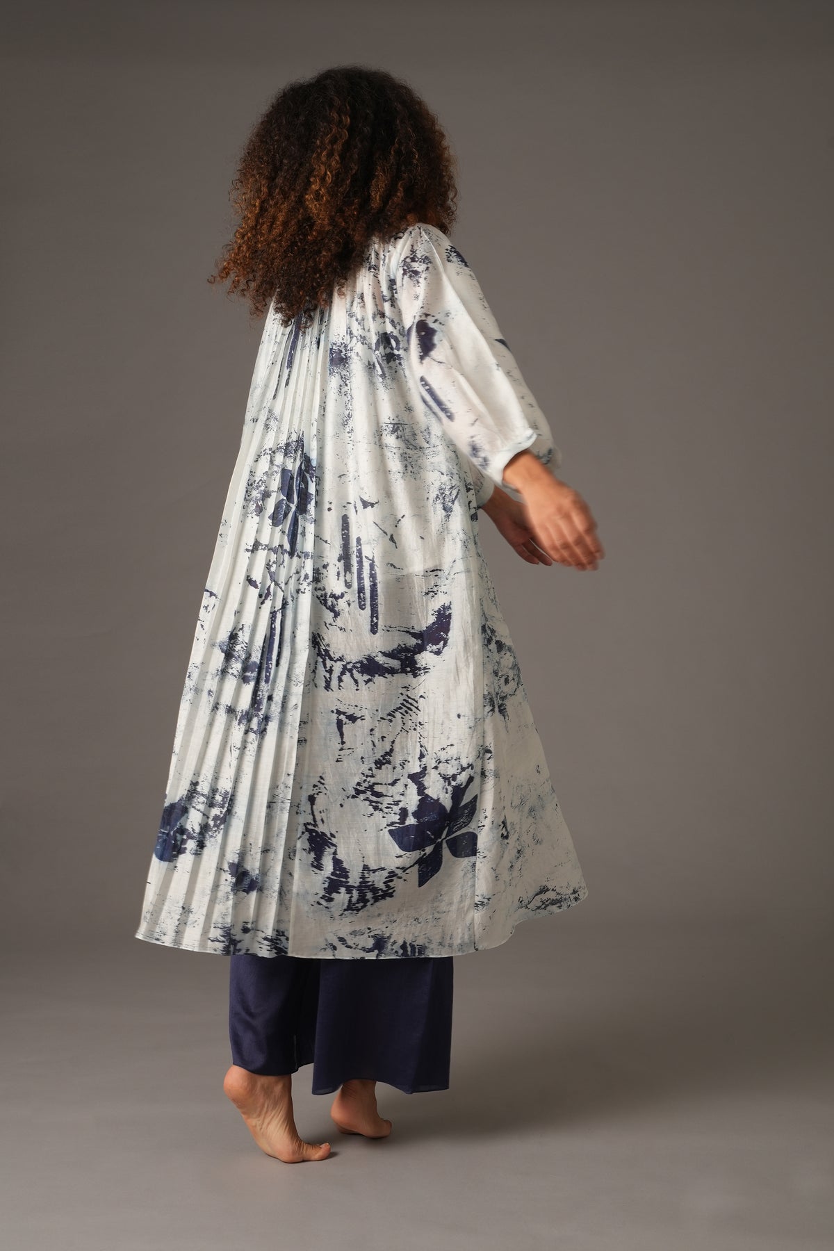 Texcher Print Round Neck Back Pleated Dress with pant & Scarff