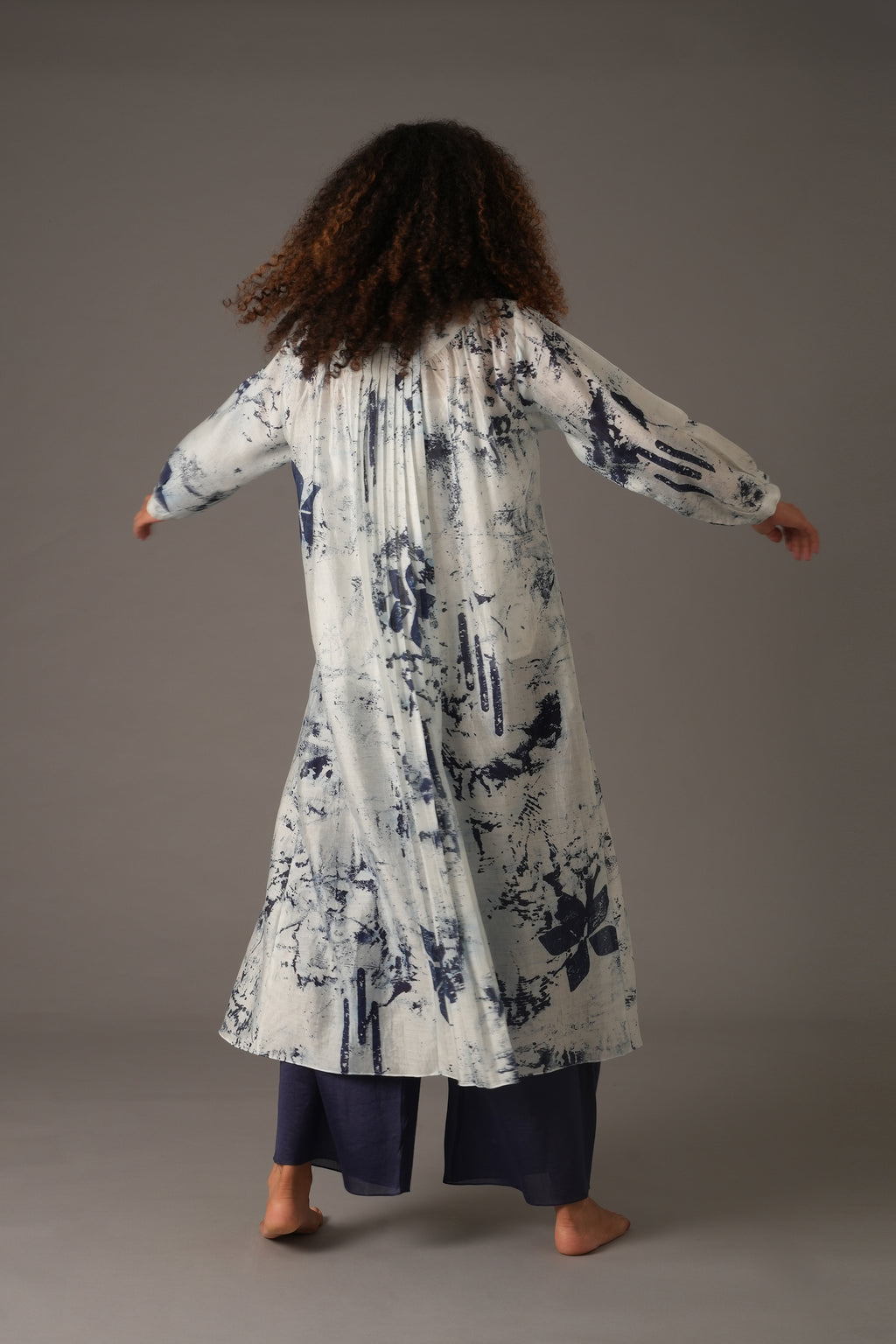 Texcher Print Round Neck Back Pleated Dress with pant