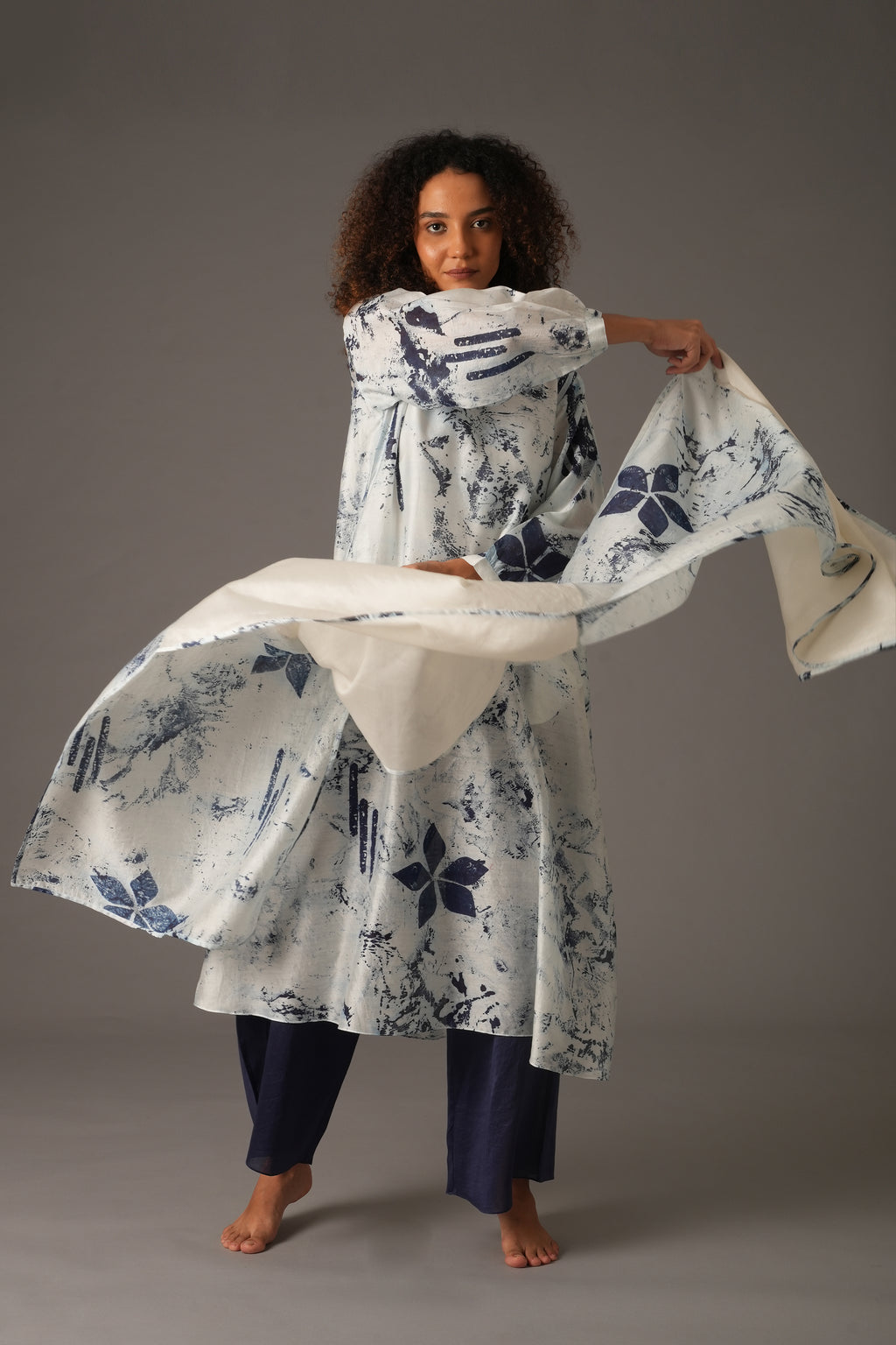 Texcher Print Round Neck Back Pleated Dress with pant & Scarff