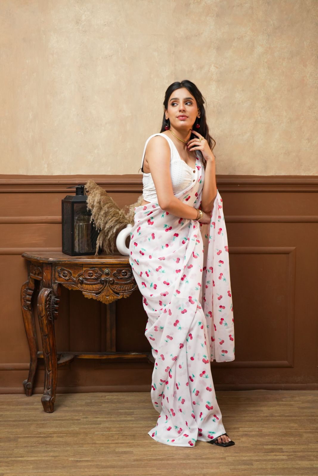 Arekaa White Floral Summer Cherry Digital Print Georgette Saree For Womens