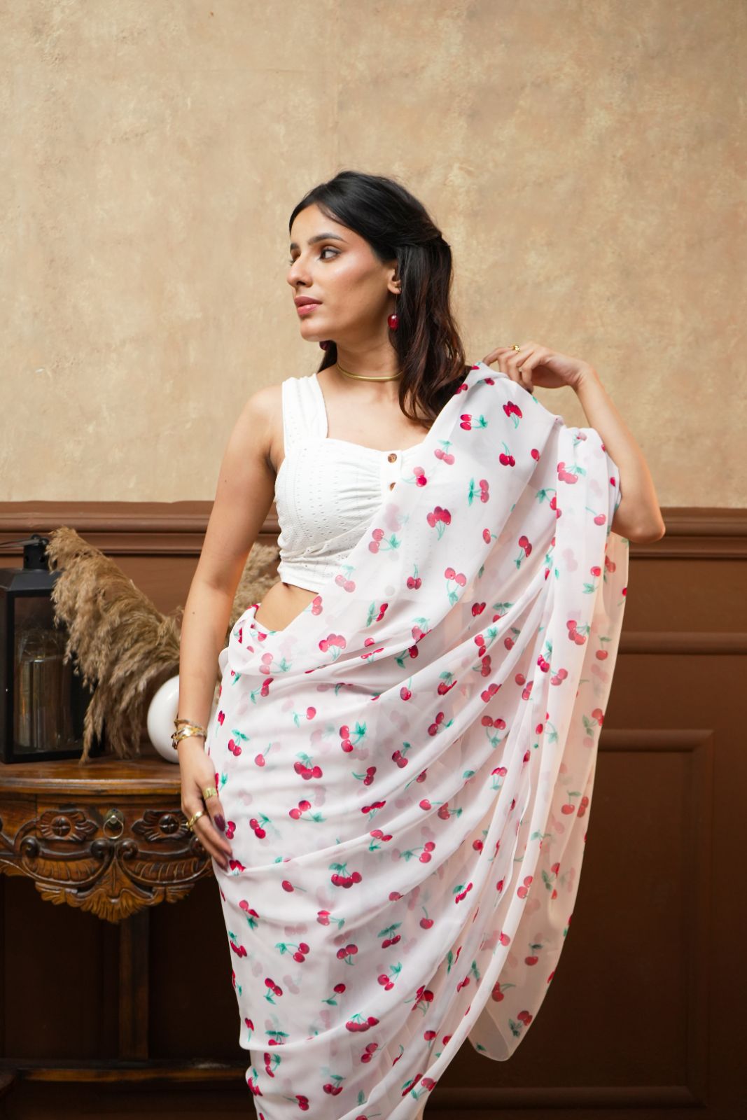 Arekaa White Floral Summer Cherry Digital Print Georgette Saree For Womens