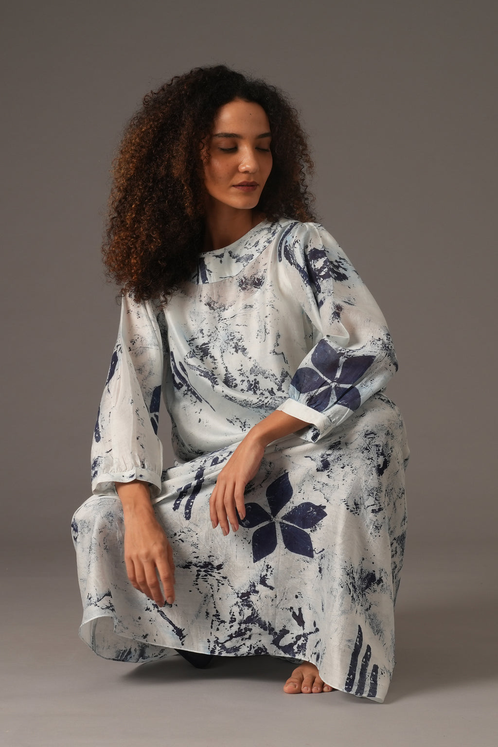 Texcher Print Round Neck Back Pleated Dress with pant