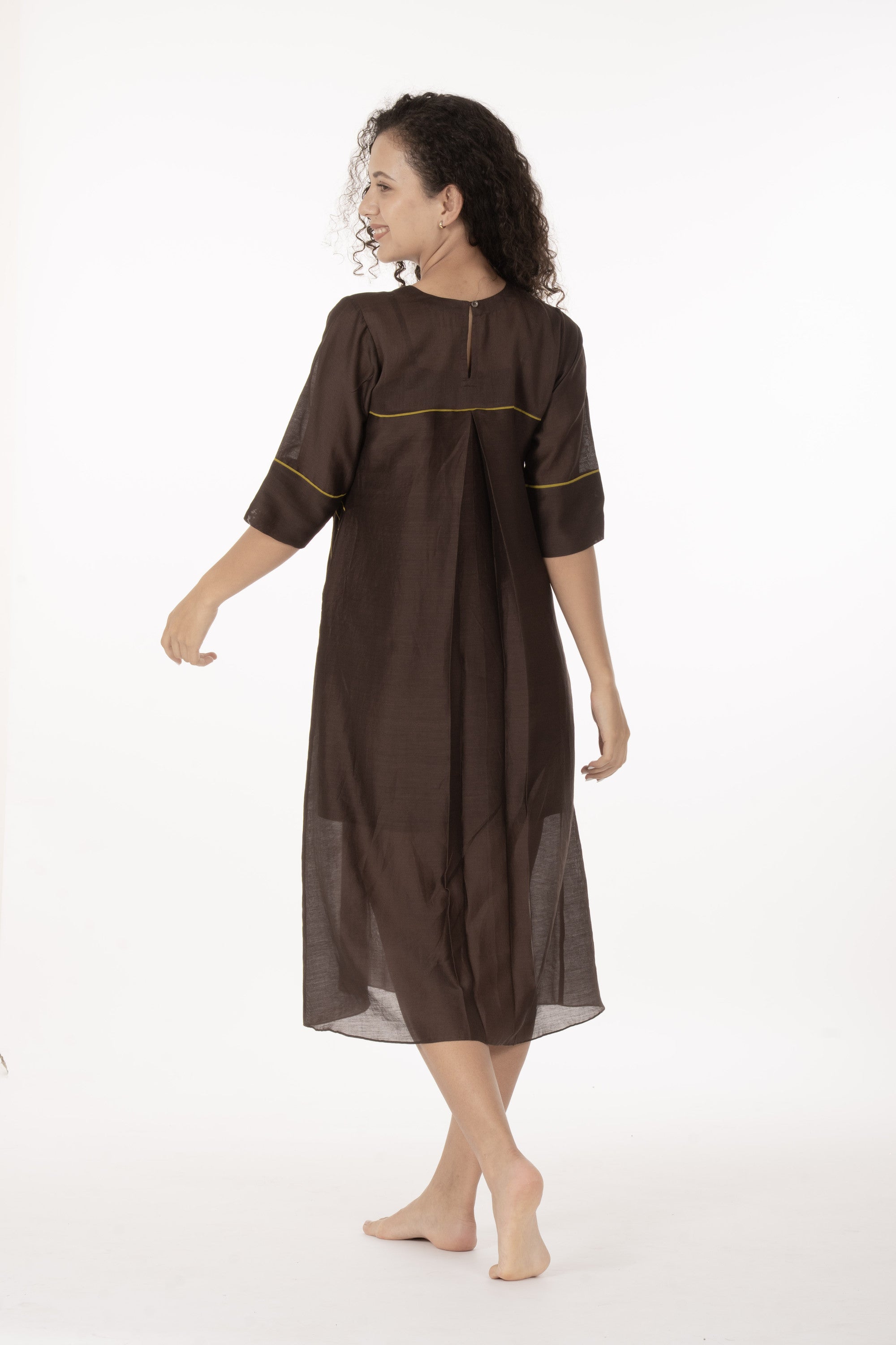 Cocoa Thread Art Dress