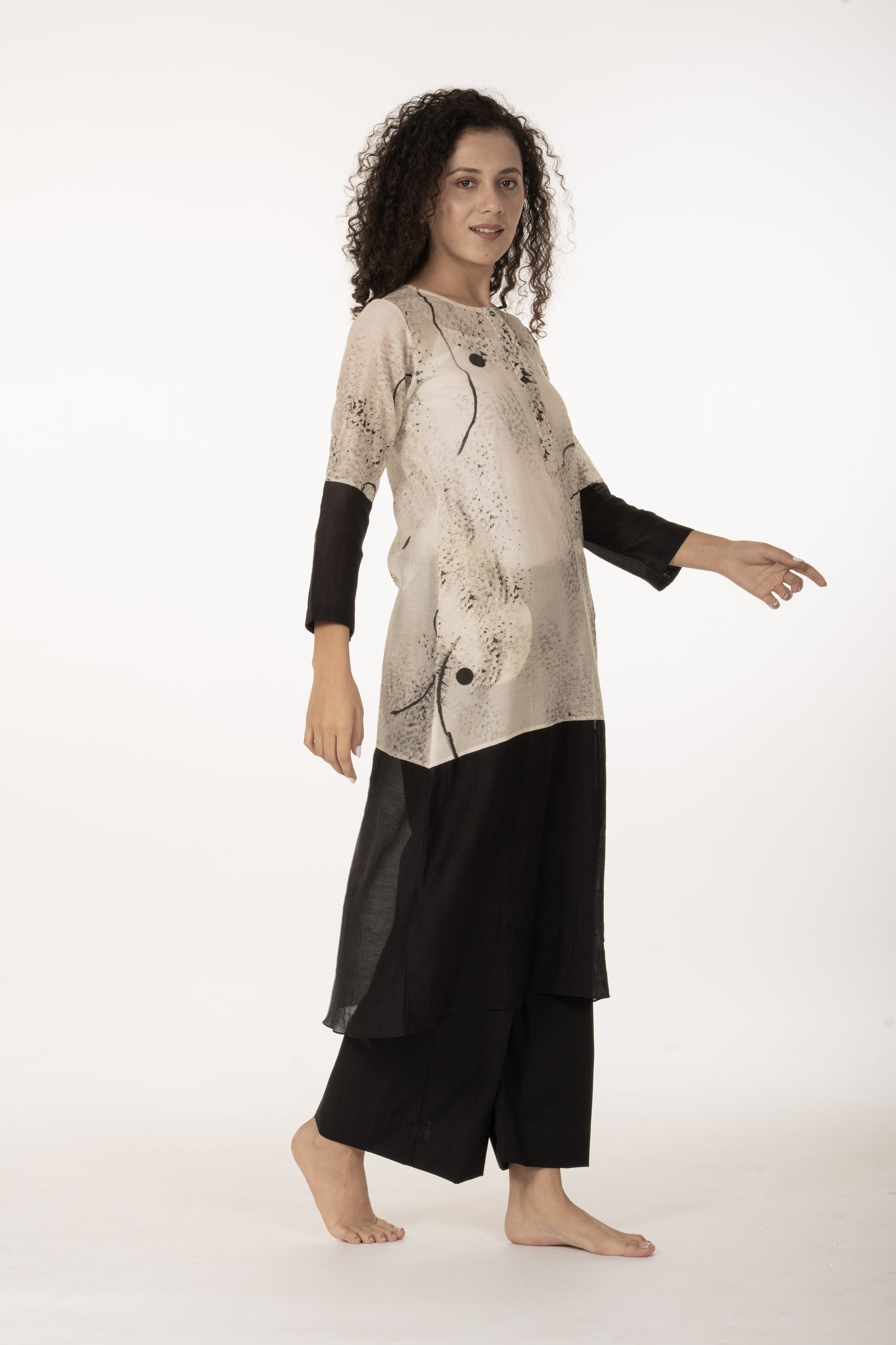 Ivory Shadow Dress with Bottom