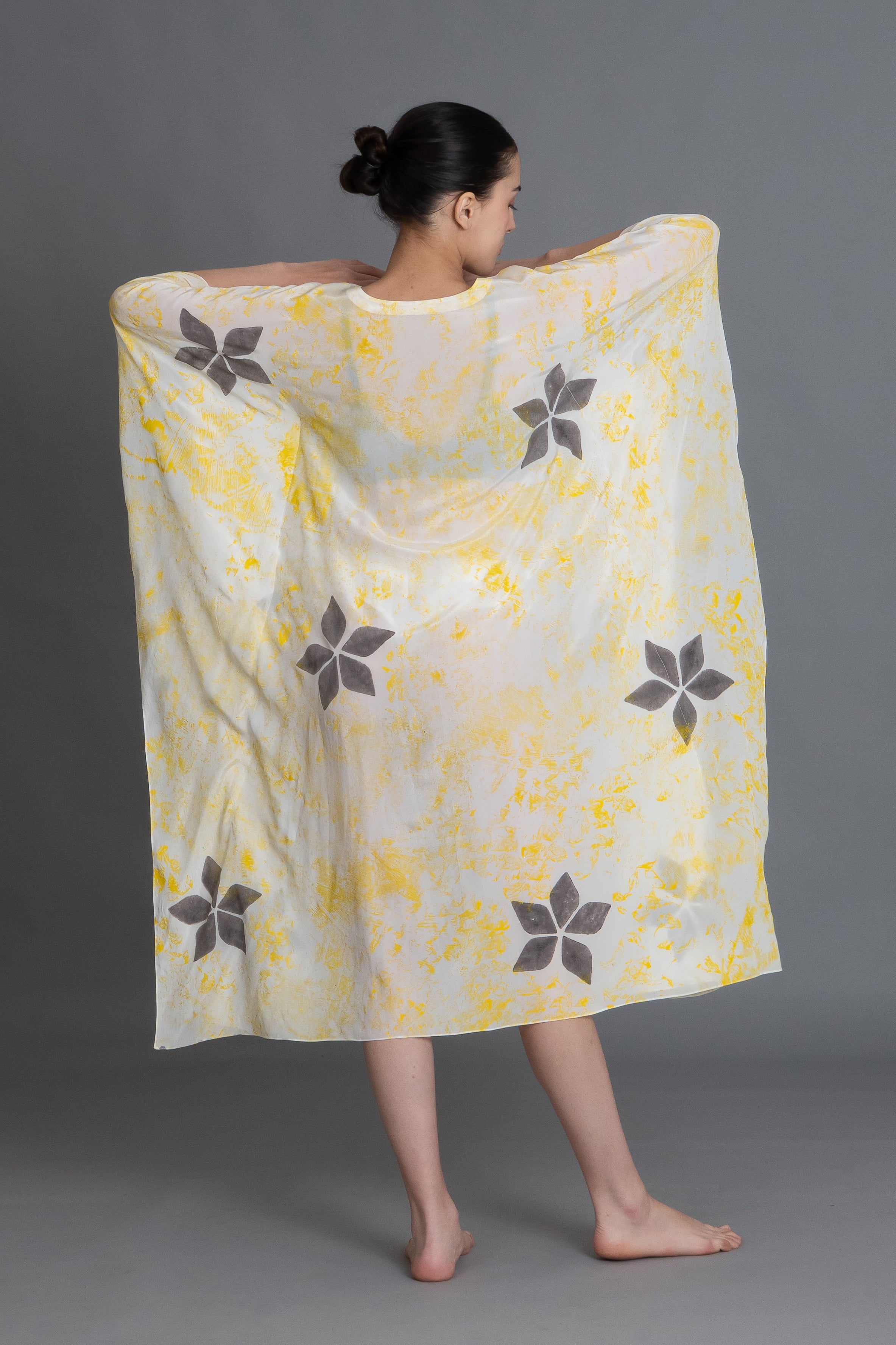 Crezia Silk Kaftan