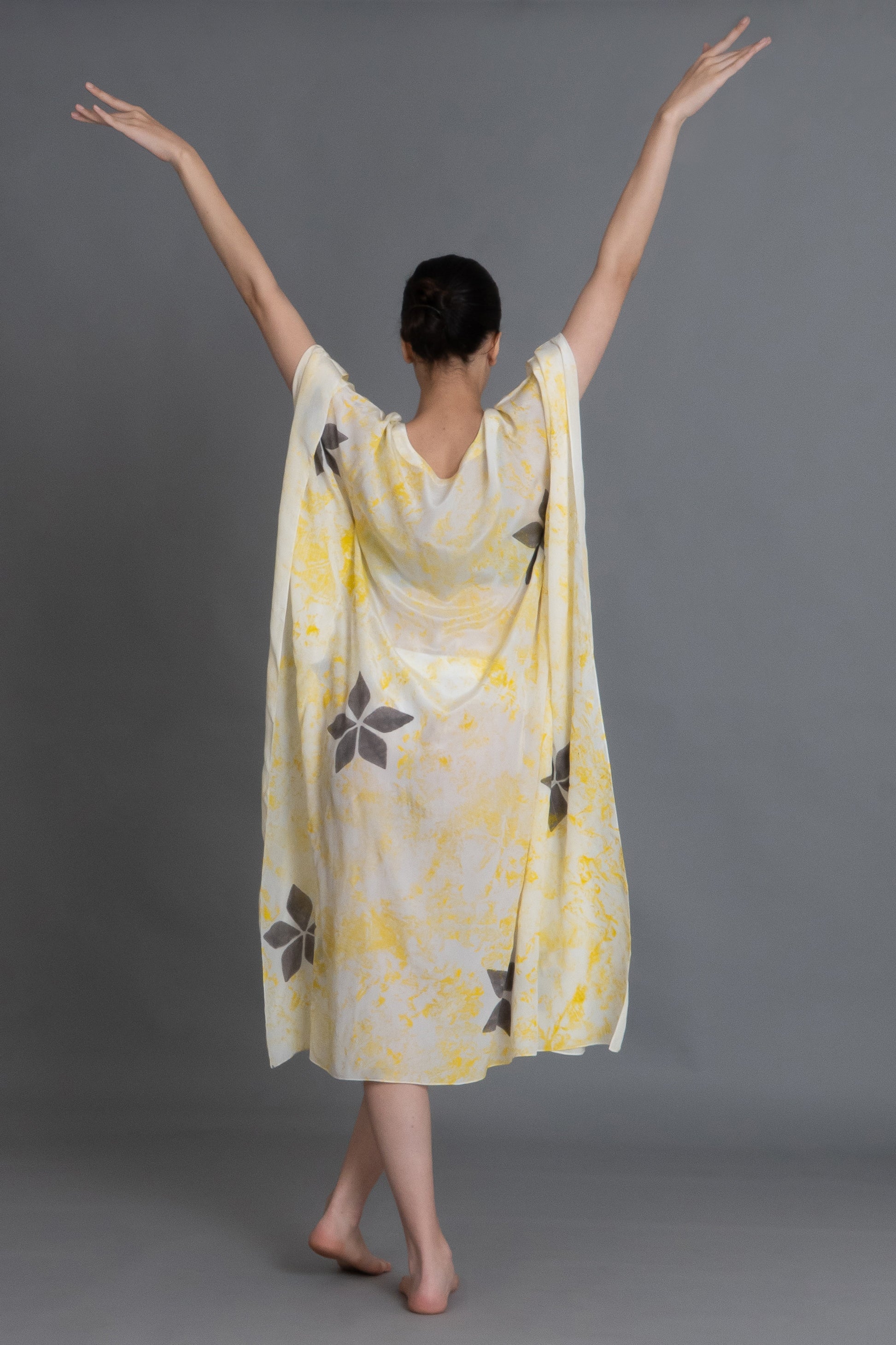 Crezia Silk Kaftan