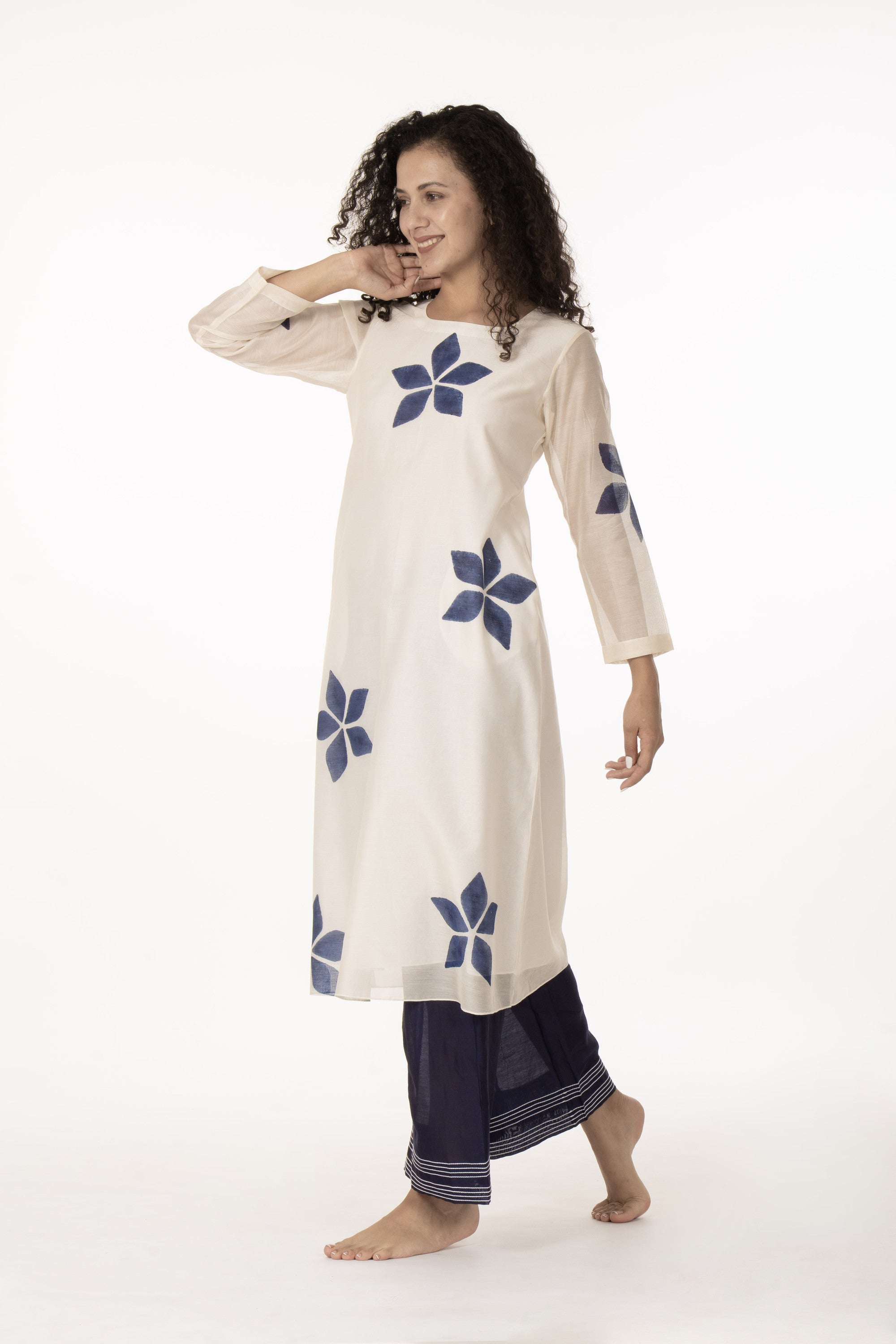 Blue Bloom Kurta with Bottom