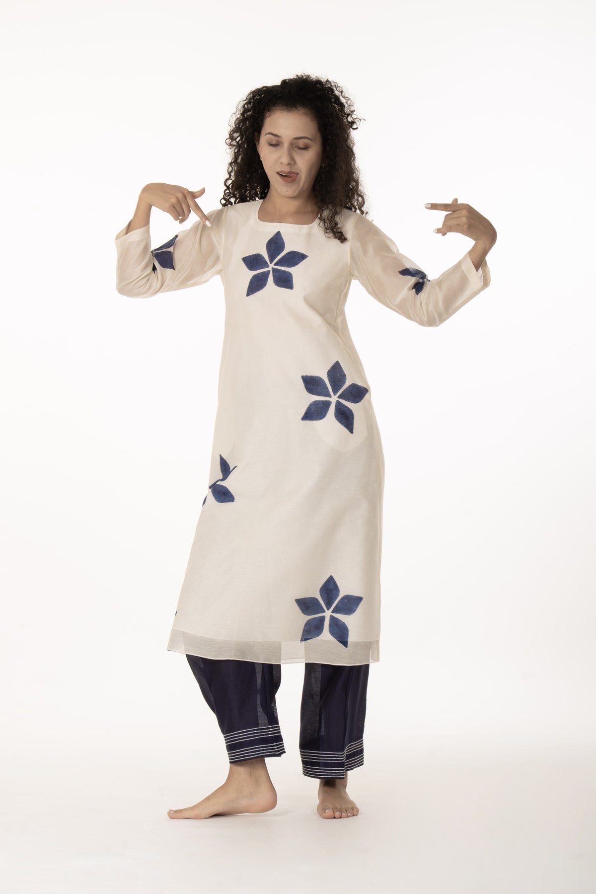 Blue Bloom Kurta with Bottom