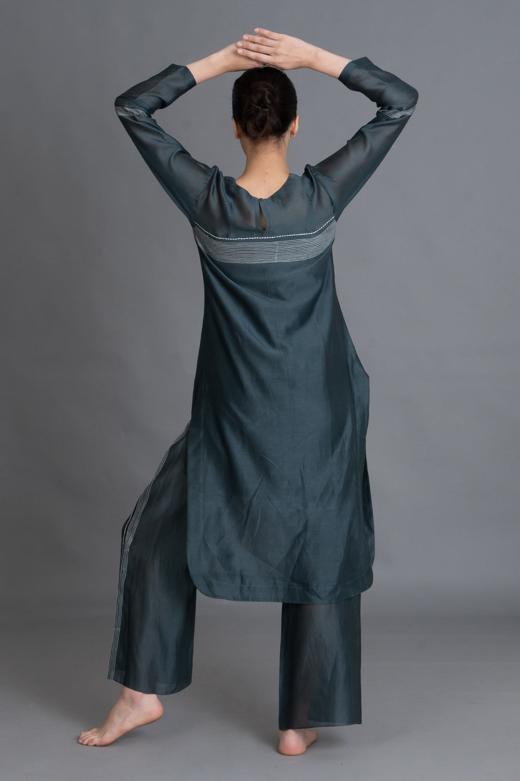 E-Mint Embroidery Dress with Embroidried Bottom