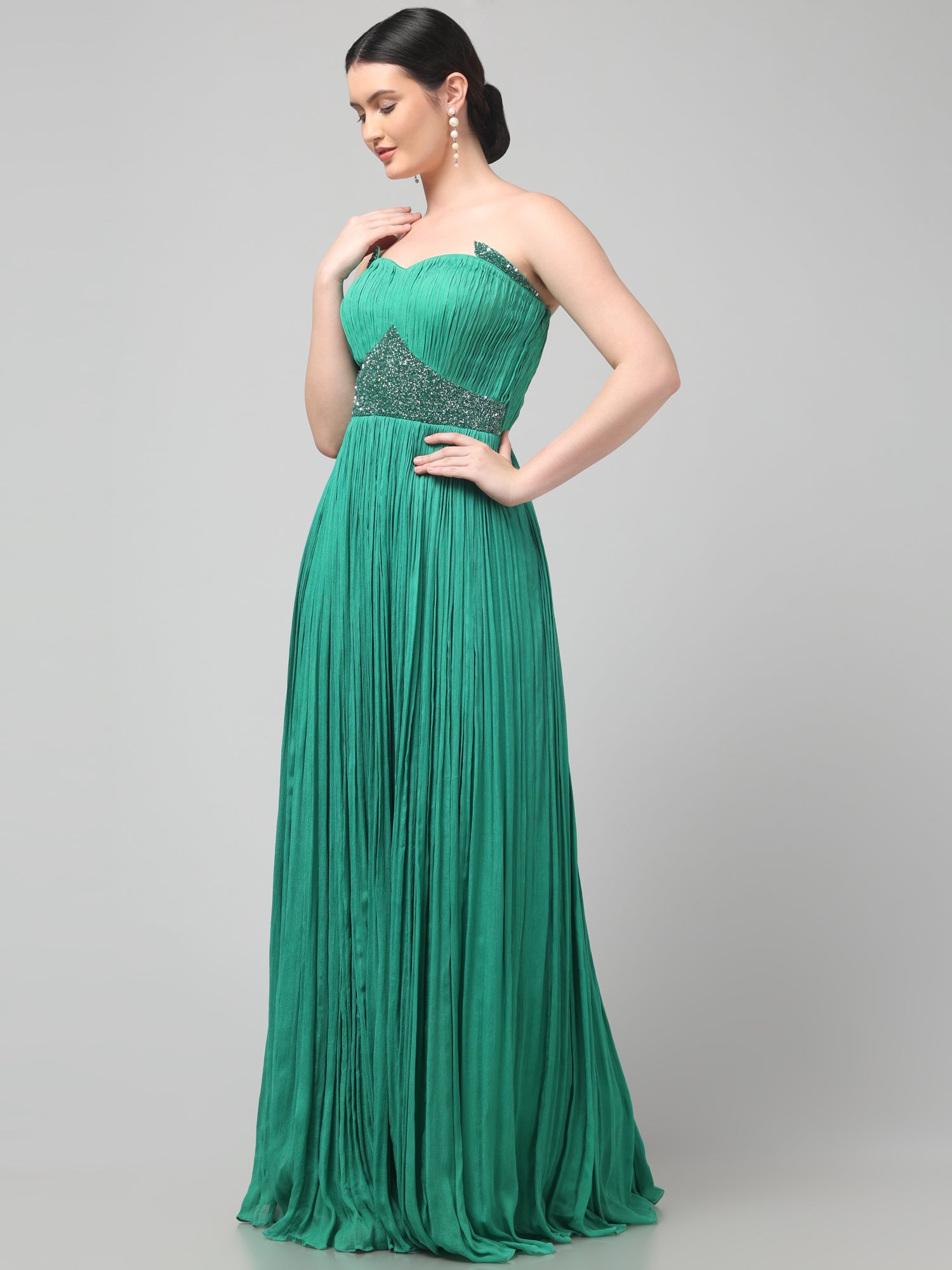Off-shoulder Emerald Green Pleated Gown