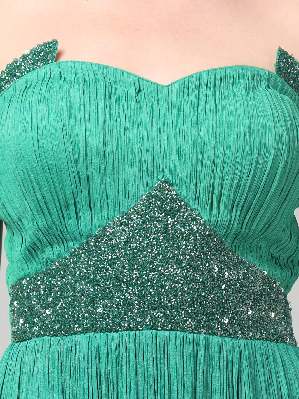 Off-shoulder Emerald Green Pleated Gown