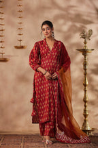 Maroon Cotton Printed Straight Kurta Set With Embroidery Duptta Set Of 3