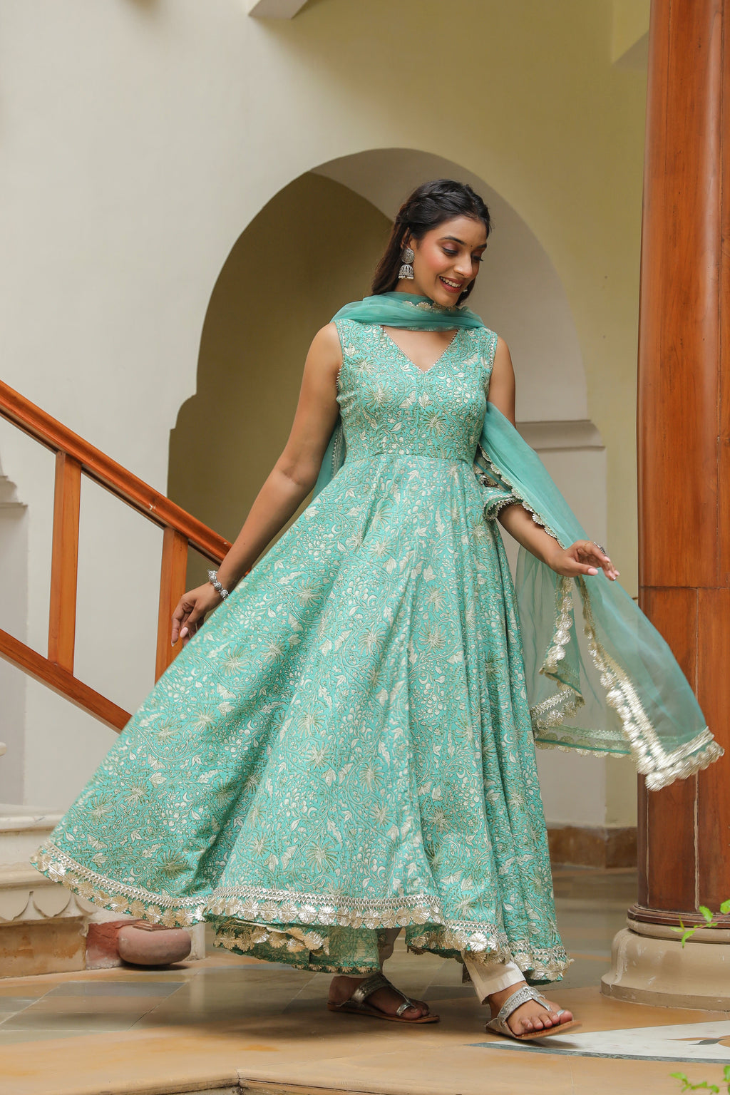 Monte Carlo Green Gota Lace Cotton Anarkali Sleeveless Suit Set